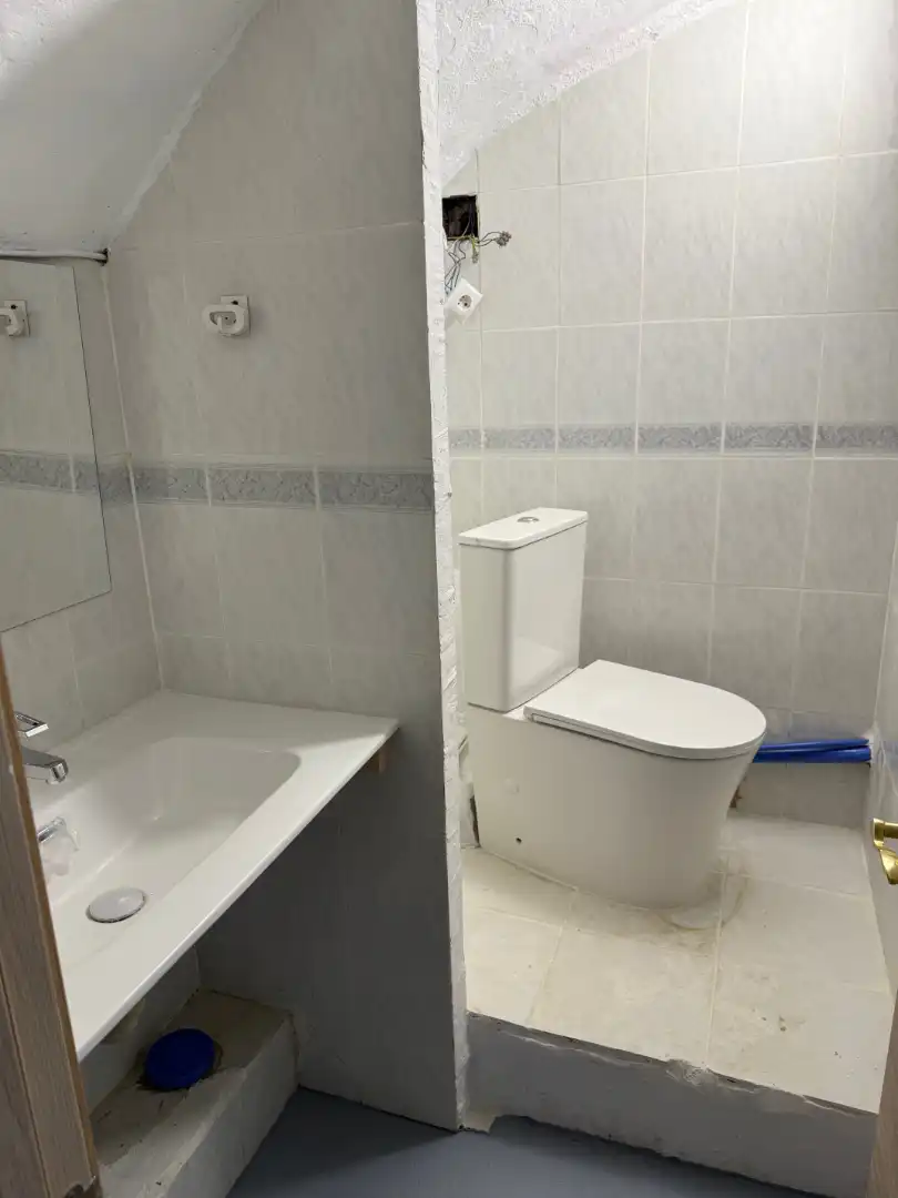 Baño de Local de alquiler en Zaragoza