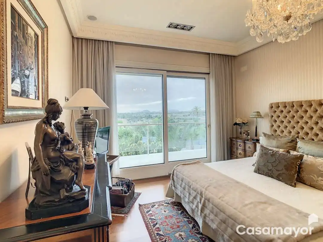 Habitación de Casa o chalet en venta en Mutxamel con Aire acondicionado, Calefacción y Jardín privado
