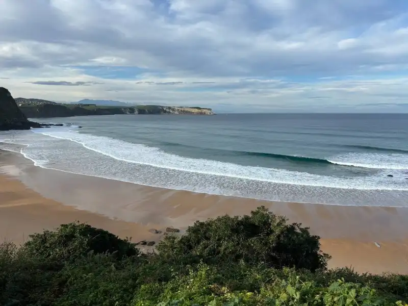 Vista exterior de Pis en venda en Suances amb Calefacció i Moblat
