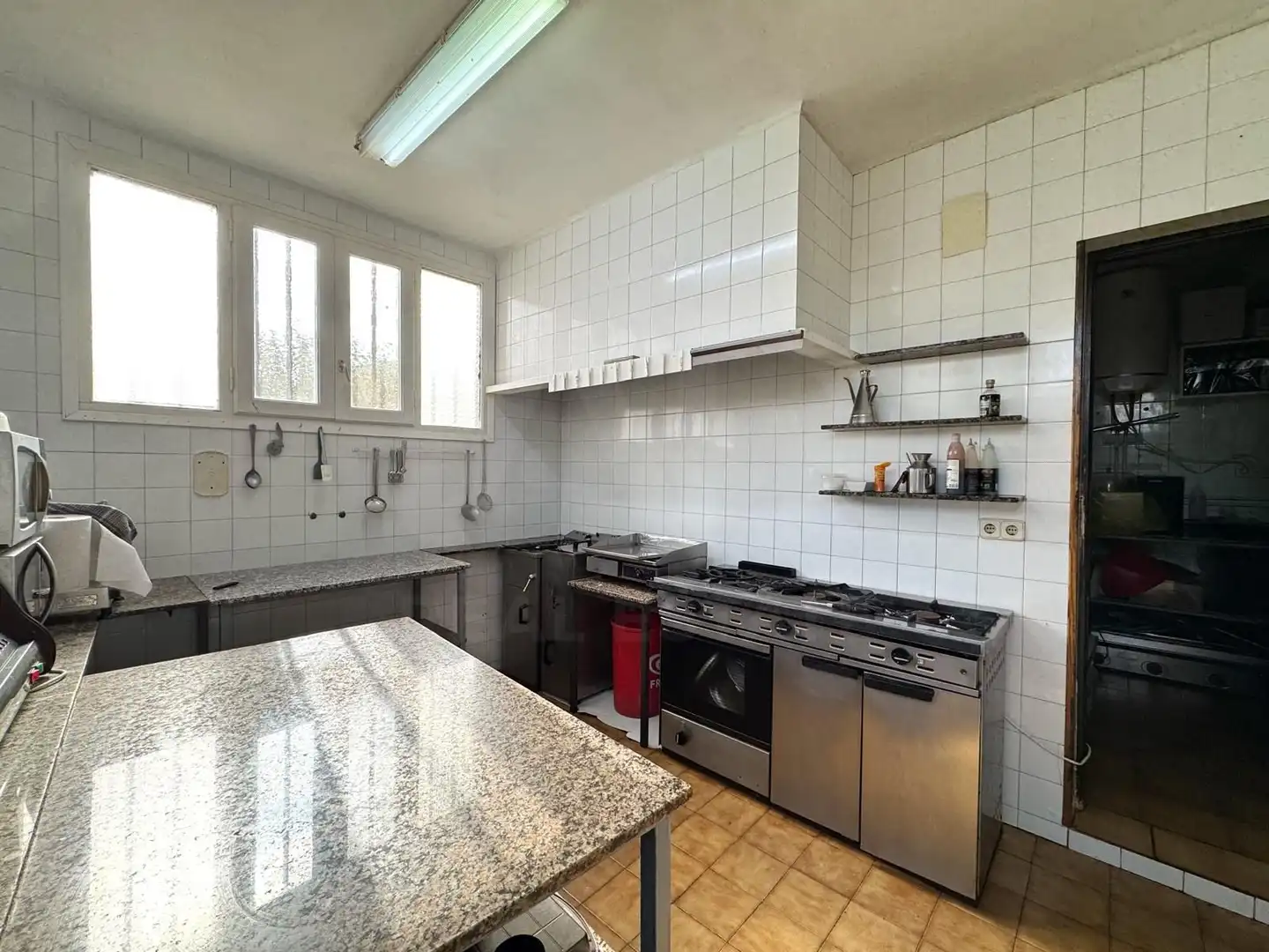 Cocina de Local en venta en Mont-roig del Camp
