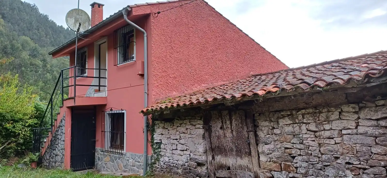 Casa o xalet en venda a Colunga