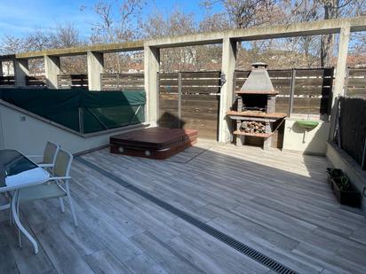 Terrasse von Einfamilien-Reihenhaus zum verkauf in Girona Capital mit Klimaanlage und Terrasse