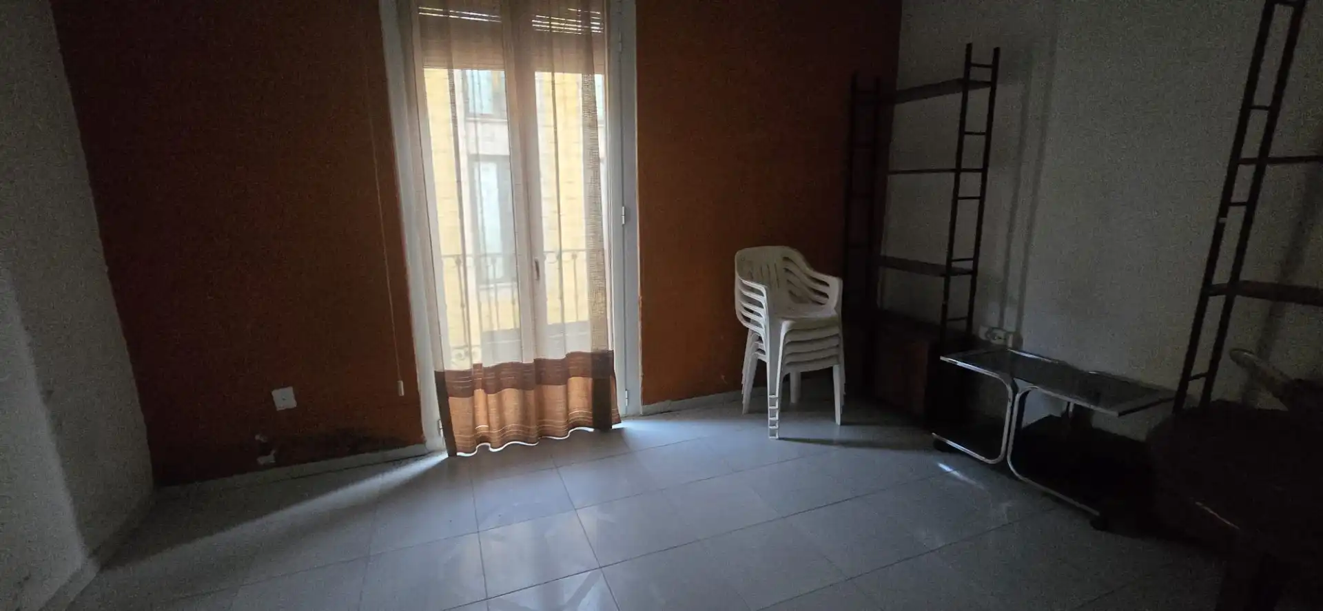Habitación de Casa adosada en venta en Manlleu con Calefacción, Jardín privado y Terraza