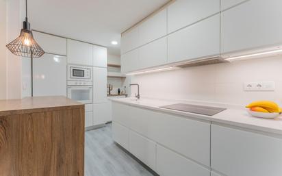 Kitchen of Flat for sale in Elche / Elx  with Balcony