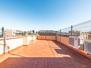 Appartamento con balcone in vendita a Carrer d'Antoni de Capmany