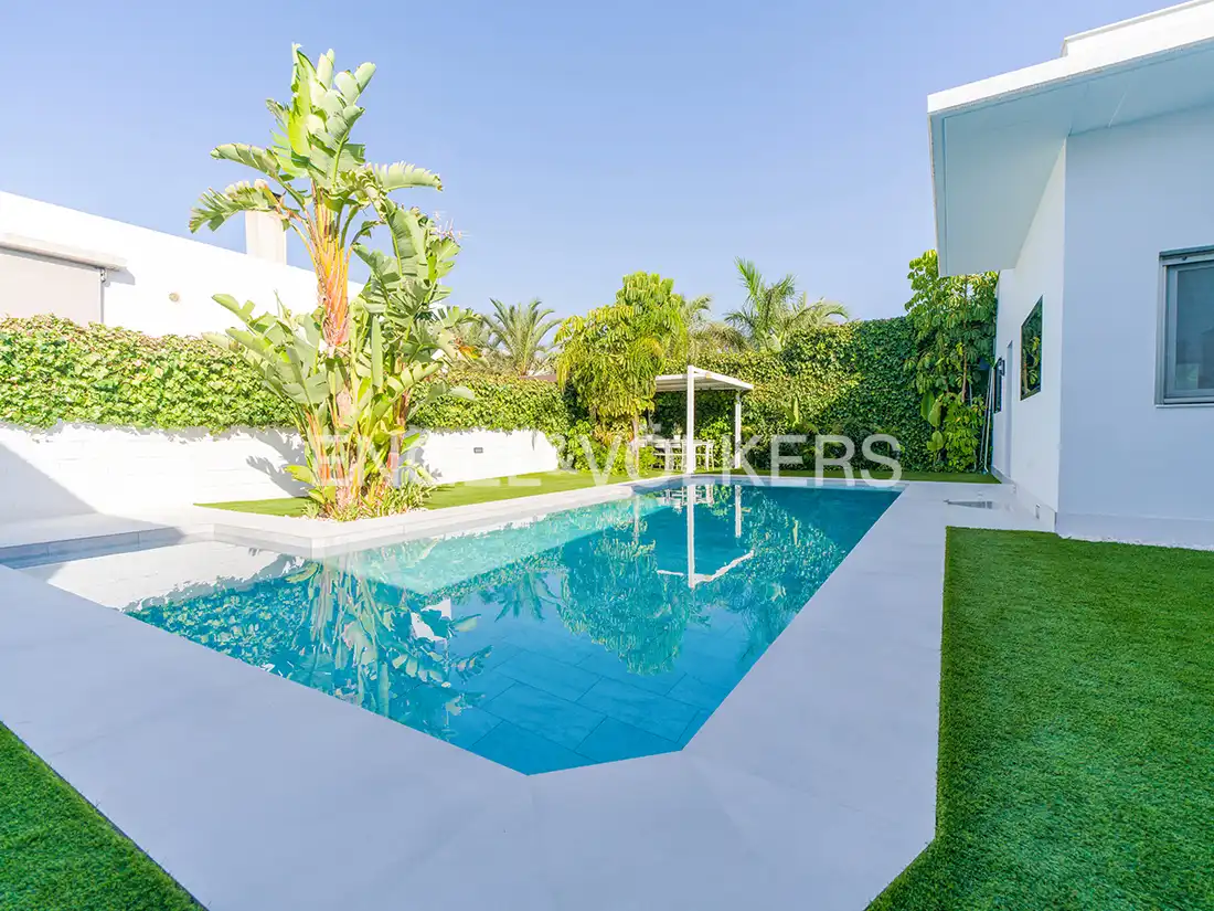 Piscina de Casa o chalet en venta en Elche / Elx con Aire acondicionado, Calefacción y Jardín privado