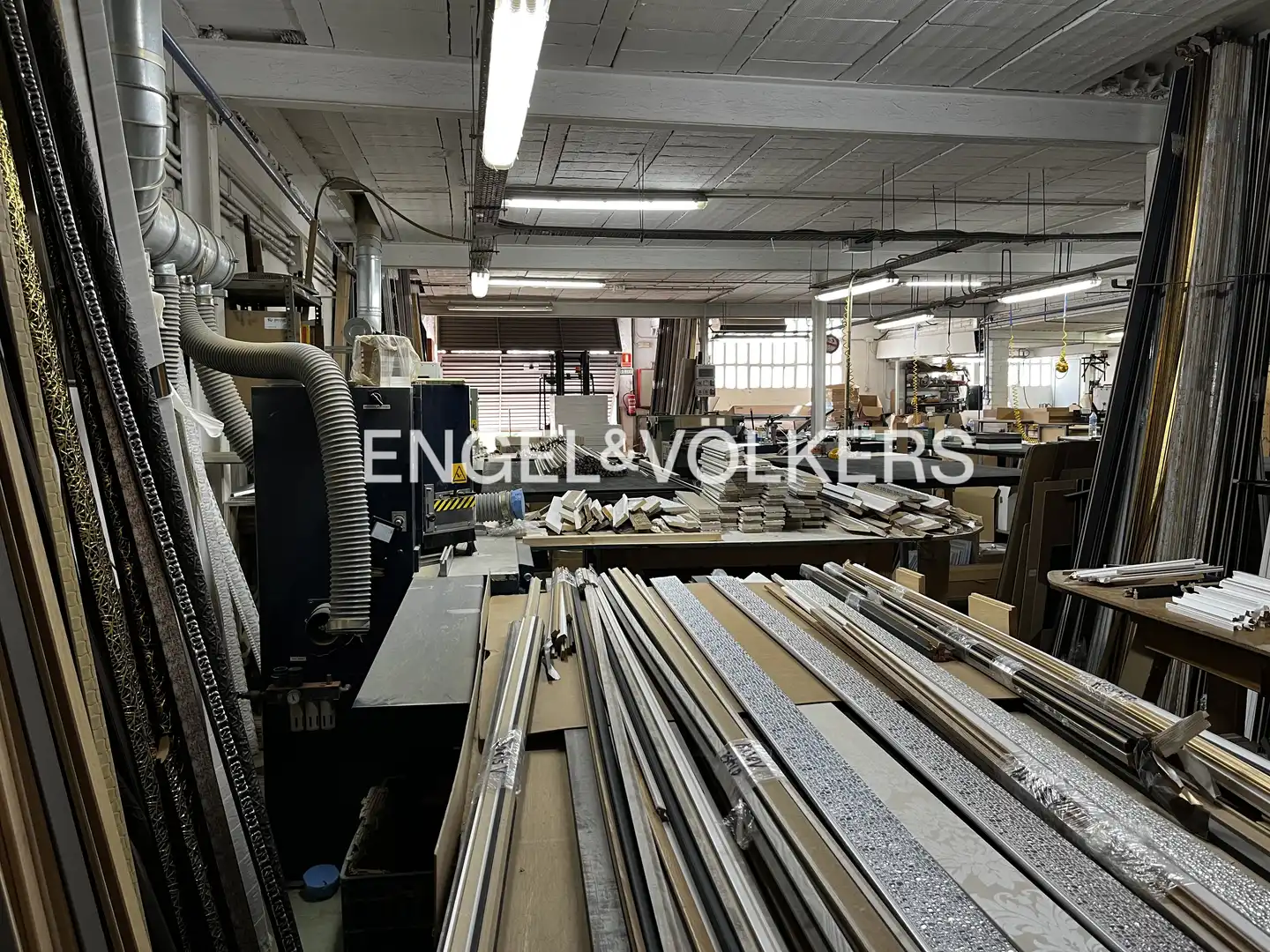 Nau industrial en venda en Les Franqueses del Vallès