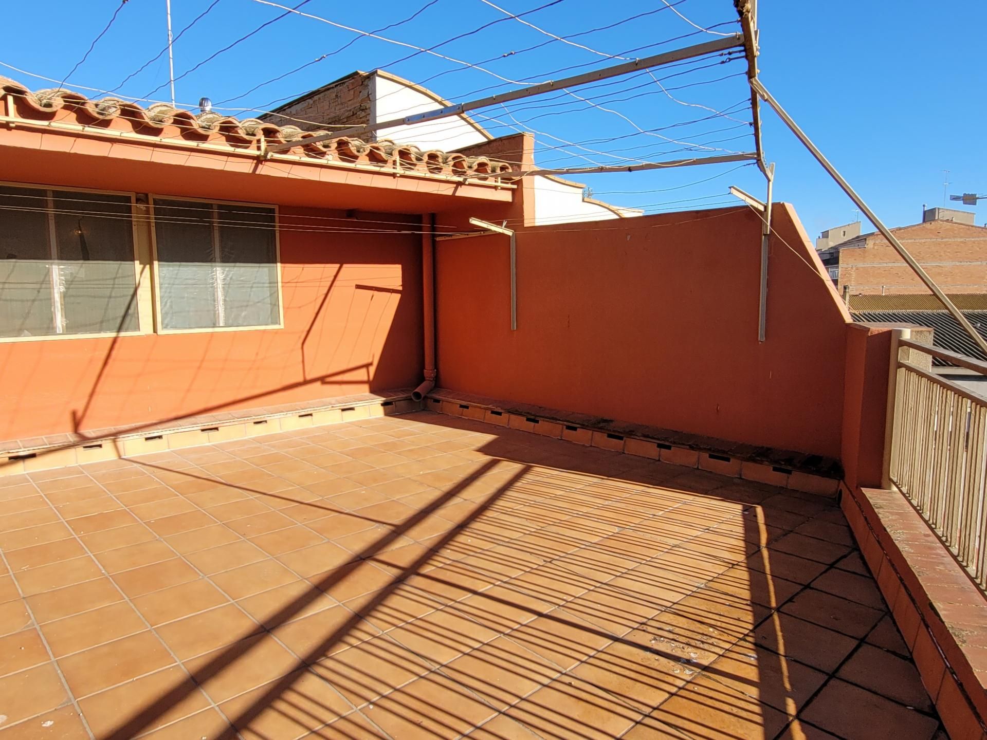 Single-family semi-detached for sale in de Santa Cristina, Mollerussa