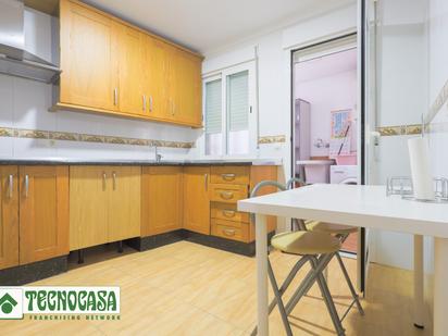 Kitchen of Flat for sale in Albuñol  with Balcony