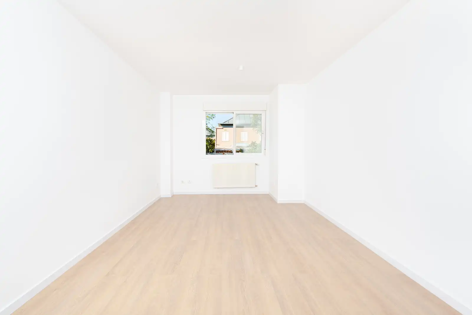 Bedroom of Flat for sale in Alcorcón  with Air Conditioner, Terrace and Storage room