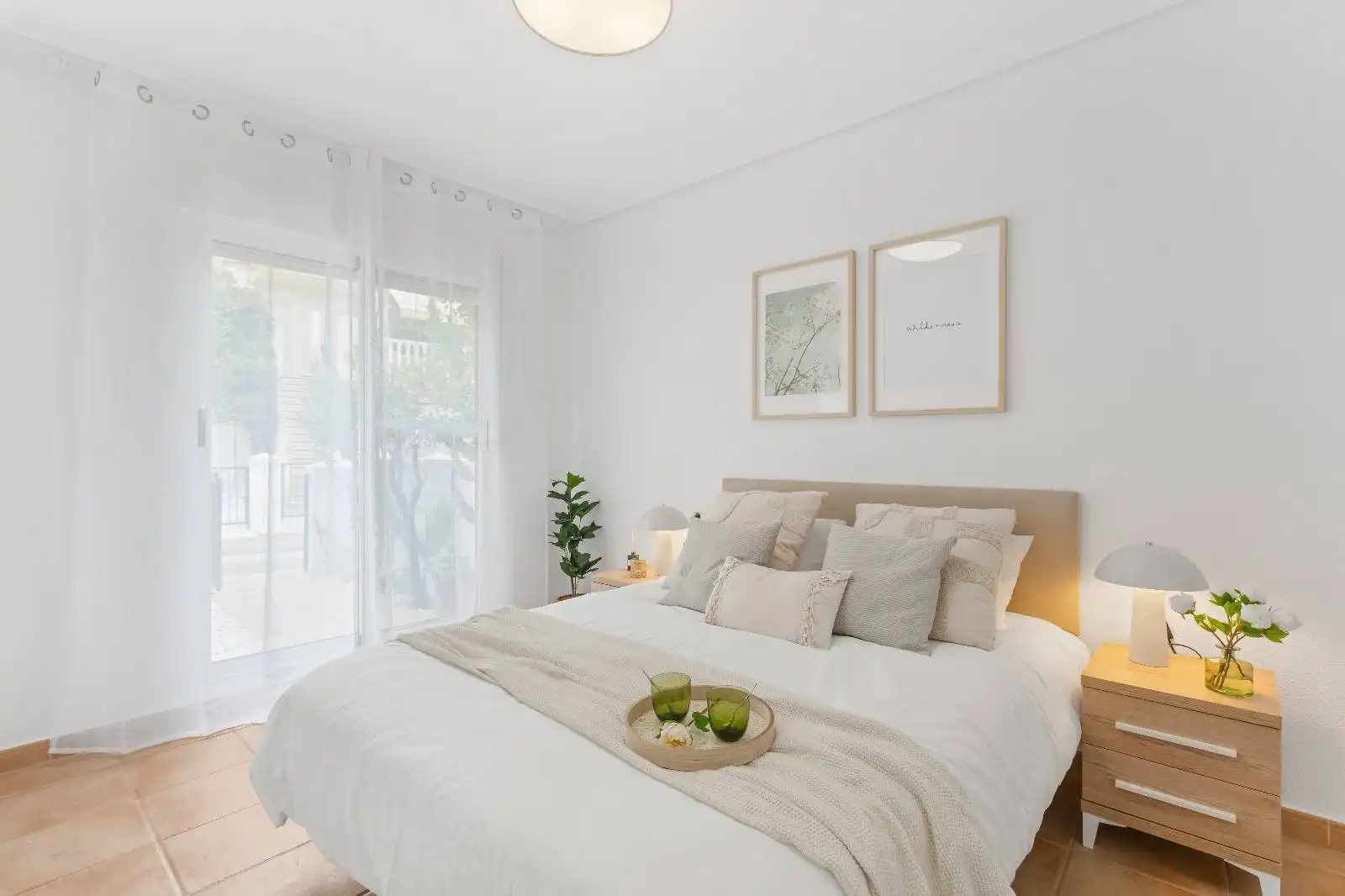Habitación de Apartamento en venta en Orihuela con Aire acondicionado, Calefacción y Jardín privado