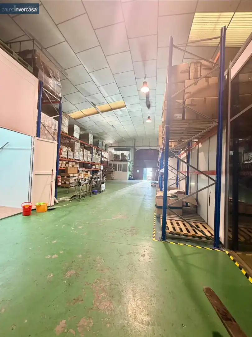 Nau industrial de lloguer a Quart de Poblet, Valencia