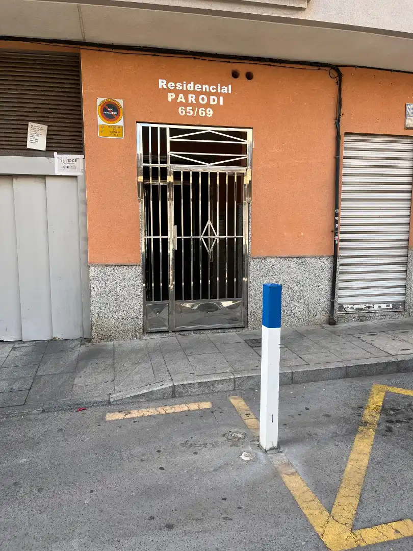 Apartament amb terrassa en venda a Calle Maria Parodi 65, imagen 2