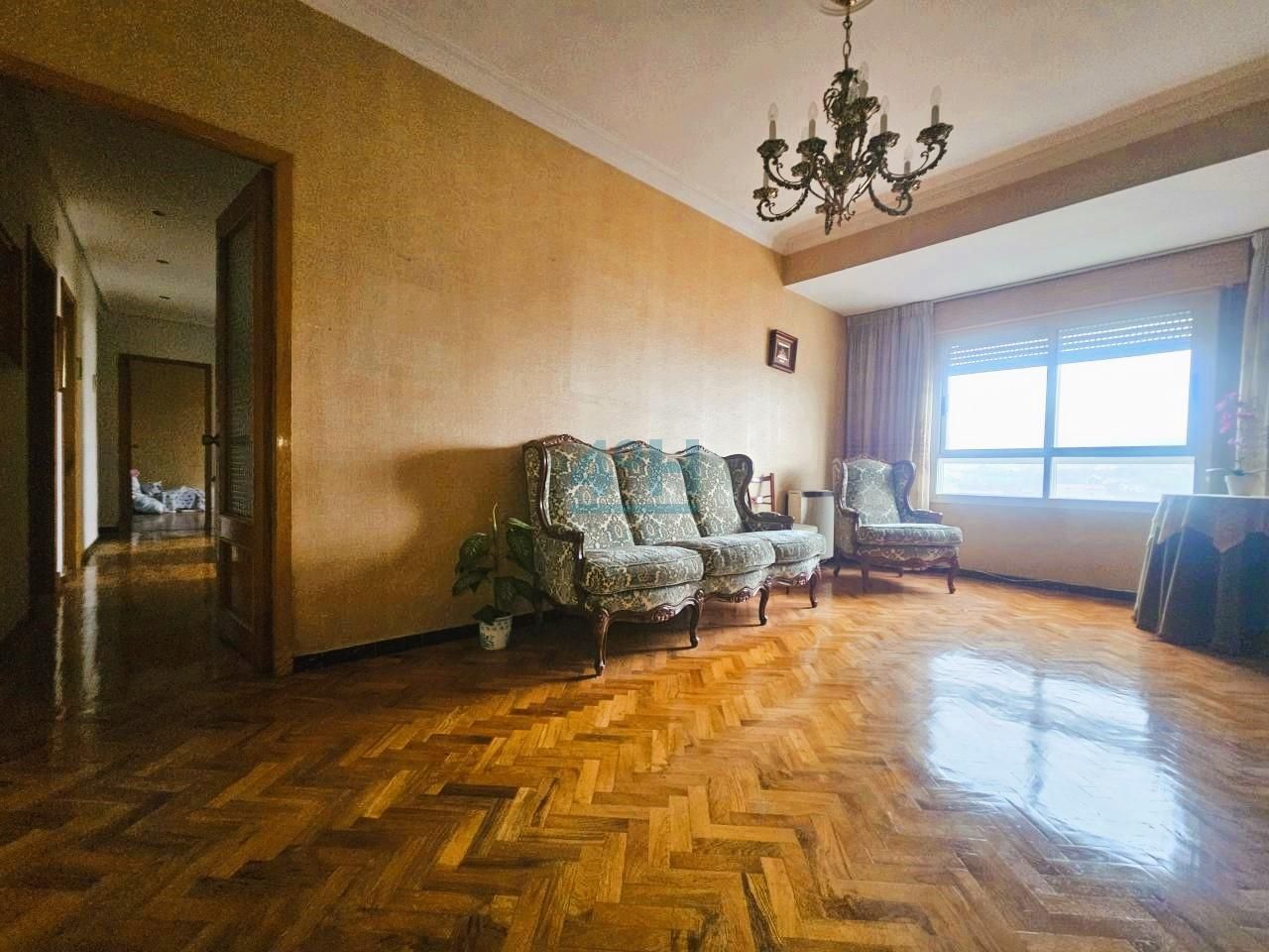 Sala de estar de Piso en venta en Ourense Capital  con Calefacción
