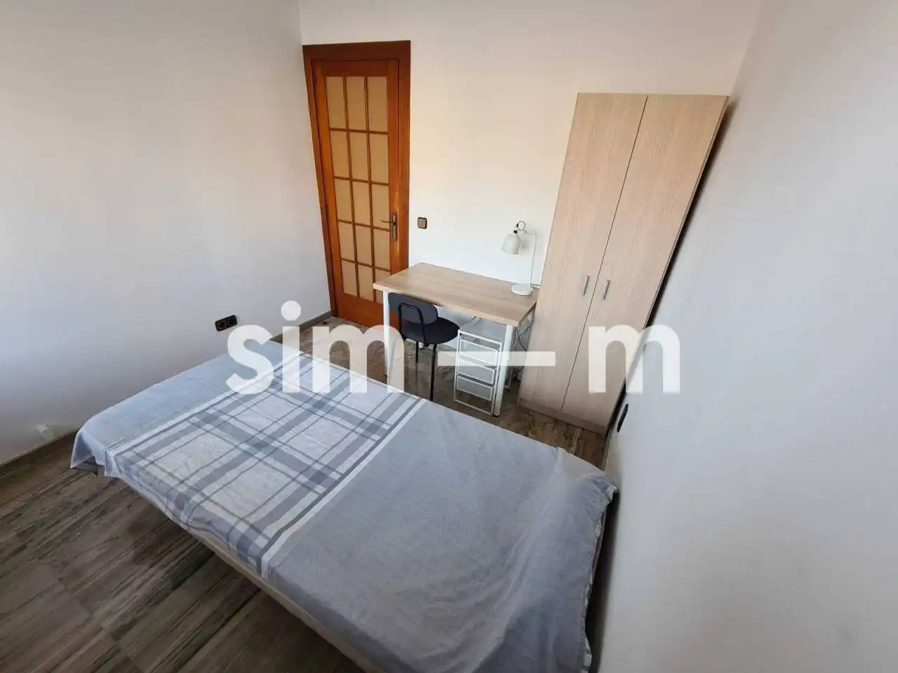 Habitación de Piso en venta en Vic con Calefacción, Terraza y Trastero