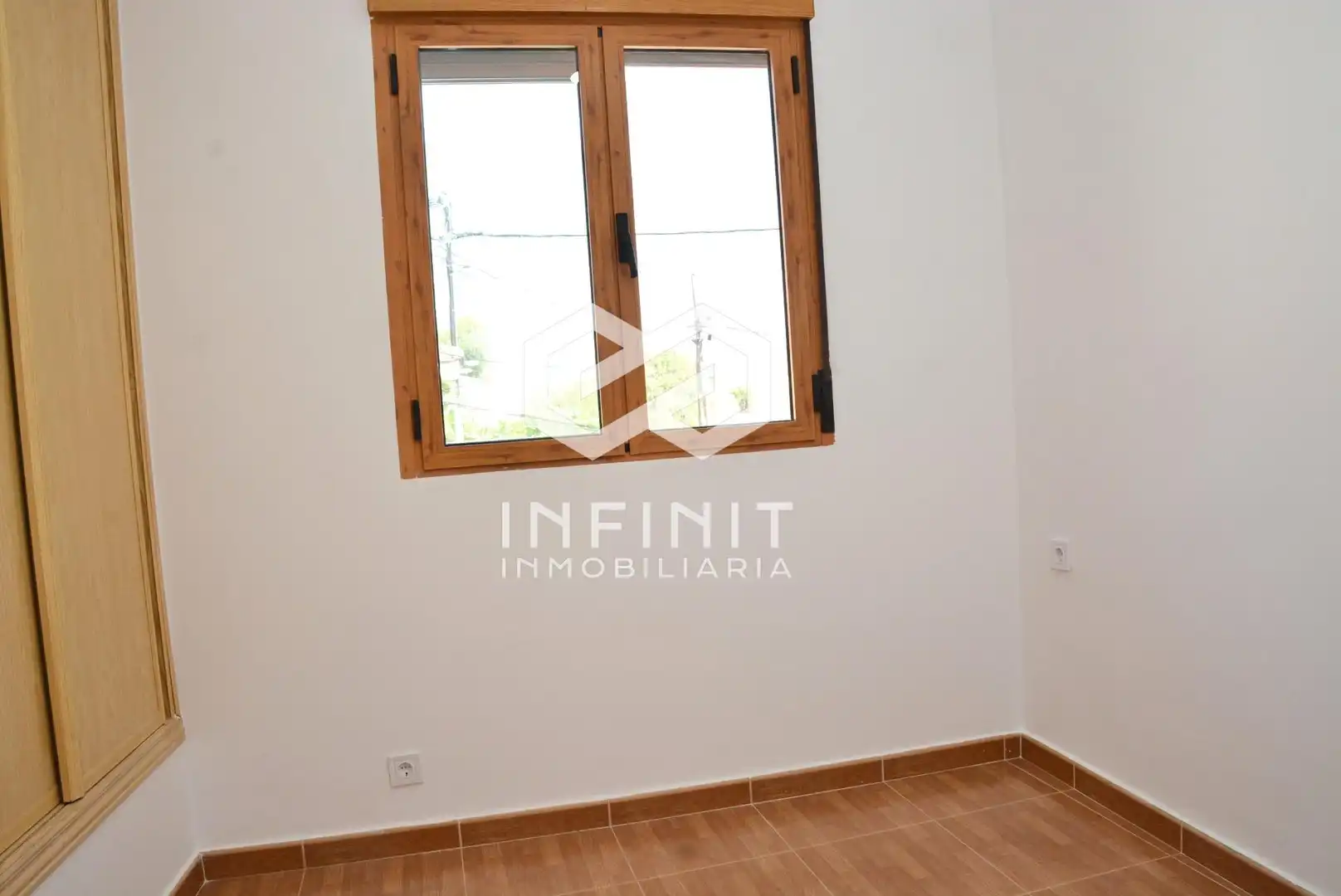Dormitori de Casa o xalet en venda en Brea de Tajo amb Aire condicionat i Calefacció