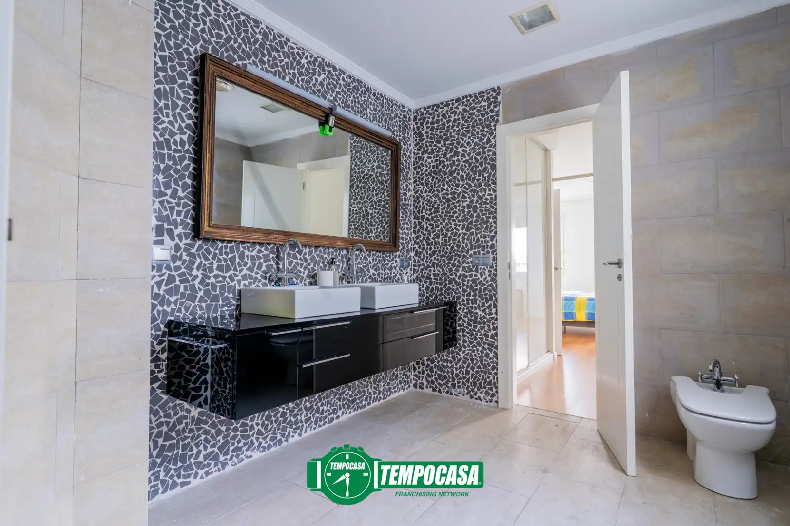 Badezimmer von Wohnung zum Verkauf in Valencia mit Klimaanlage, Parkett und Terrasse