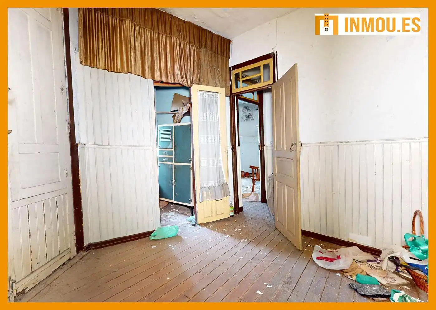 Einfamilien-Reihenhaus zum Verkauf in Celanova mit Klimaanlage, Terrasse und Balkon