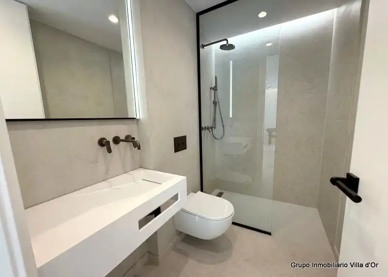 Bathroom of Houses for sale in Dénia  with Air Conditioner, Heating and Private garden