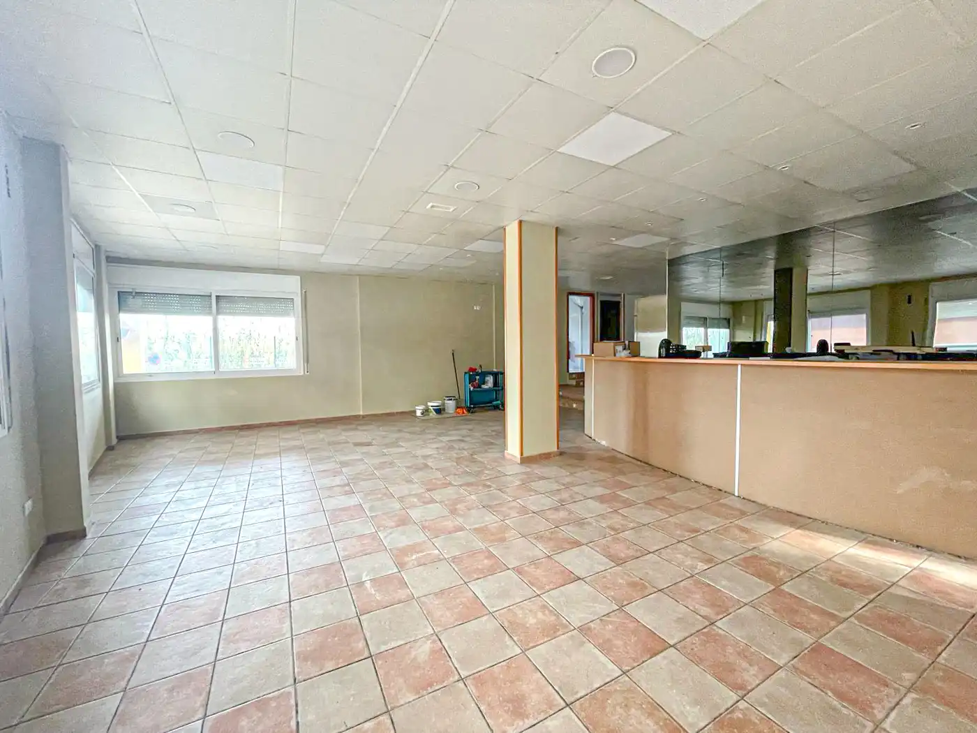 Local comercial de lloguer a Plaça Bascara
