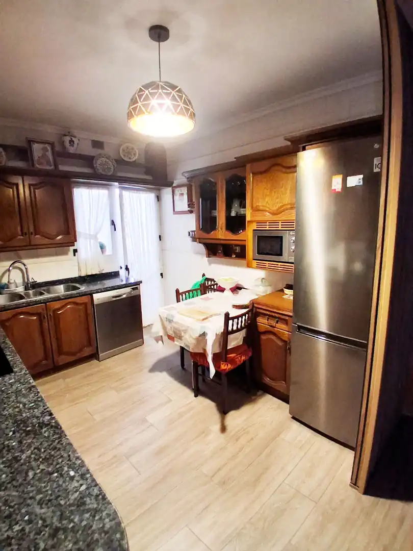 Kitchen of Apartments for rent in Granada  with Air Conditioner, Furnished and Oven