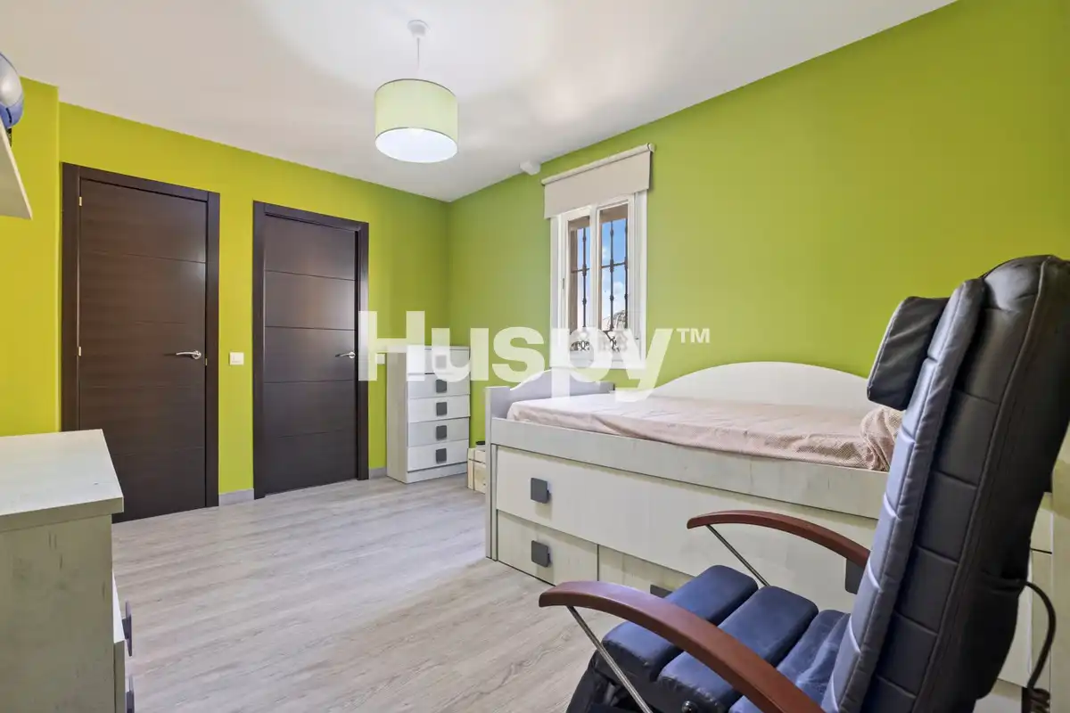 Chalet con balcón en venta en Calle Torre del Oro, imagen 30