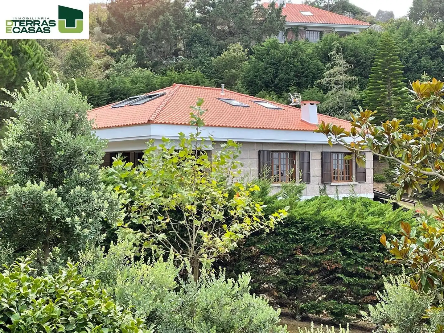 Vista exterior de Casa o chalet en venta en Cangas  con Calefacción y Terraza
