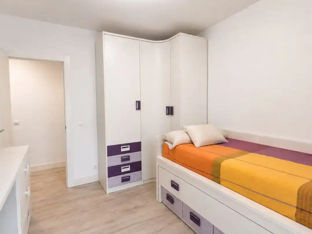 Bedroom of Flat for sale in Santander  with Swimming Pool and Balcony