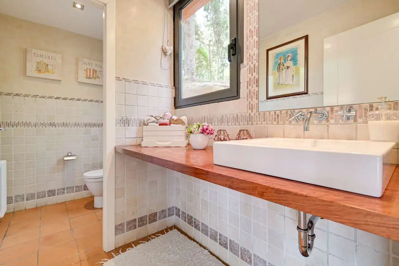 Baño de Casa o chalet en venta en Palafrugell con Aire acondicionado, Calefacción y Jardín privado