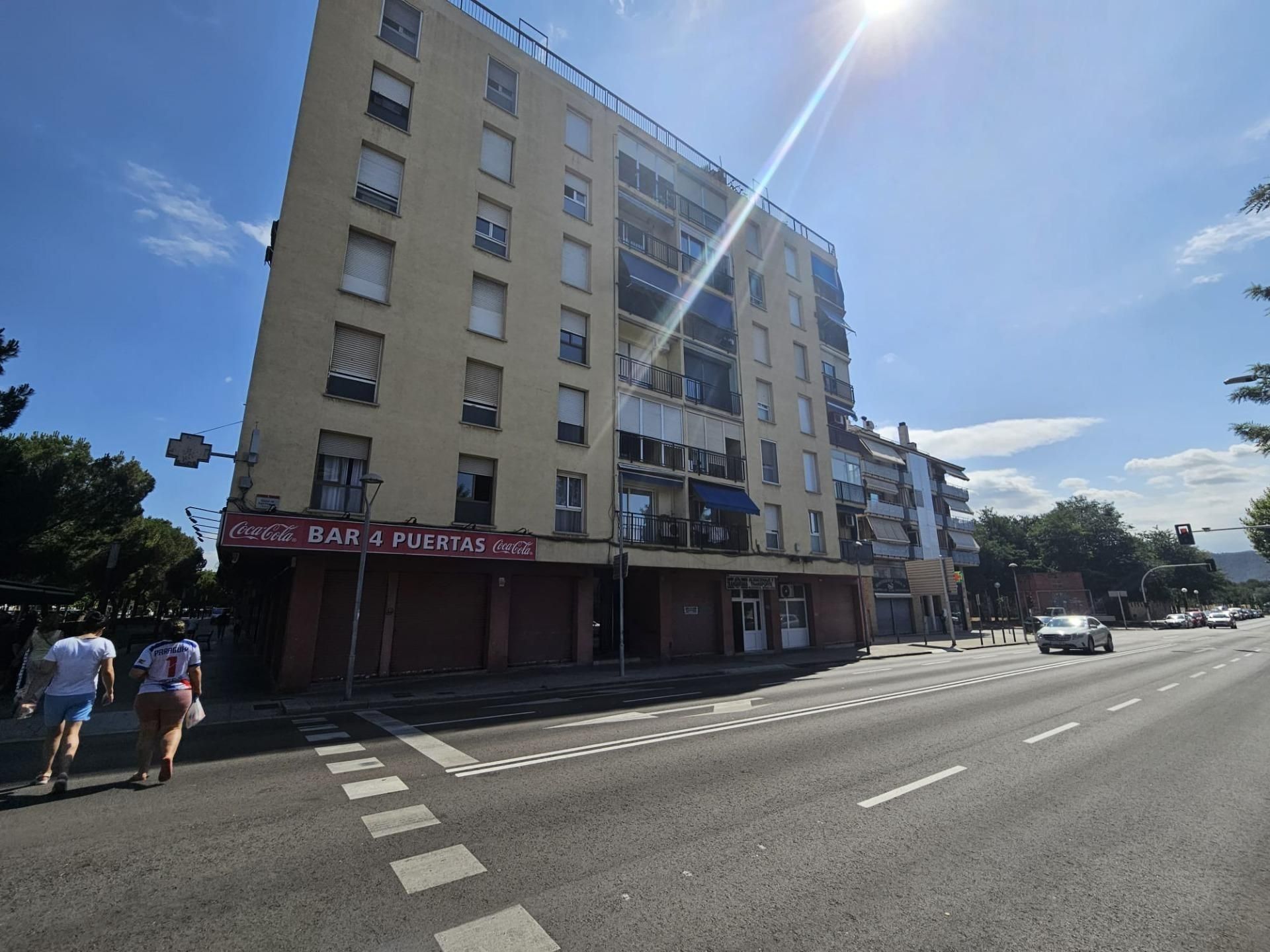 Exterior view of Flat for sale in Mollet del Vallès  with Air Conditioner, Heating and Parquet flooring