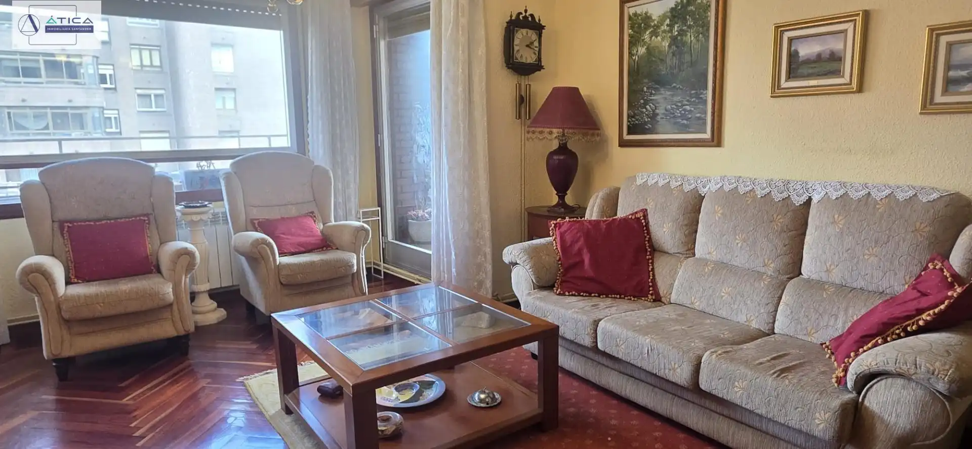 Living room of Flat for sale in Santander  with Heating, Terrace and Storage room