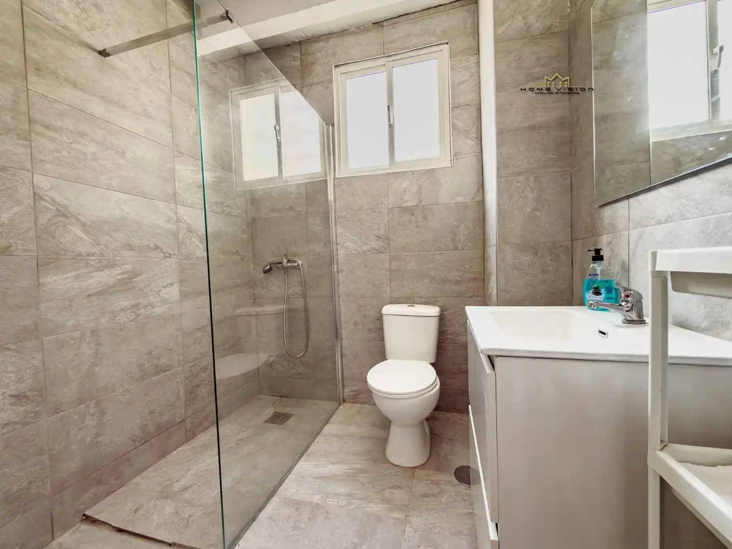 Bathroom of Houses for sale in Jerez de la Frontera  with Air Conditioner, Parquet flooring and Oven