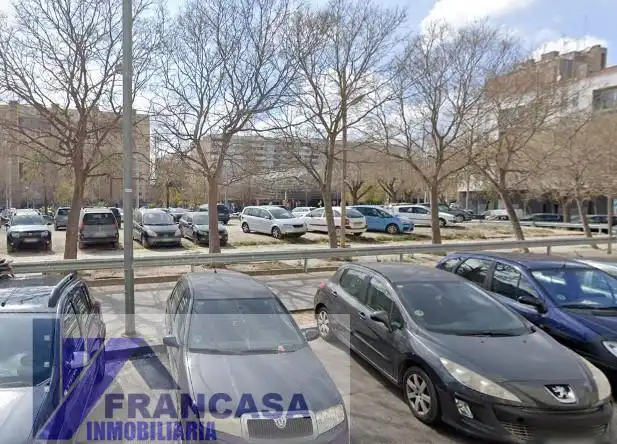 Pis amb ascensor en venda a La Mina, imagen 2
