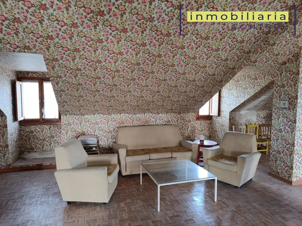 Chalet con terraza en venta en Calle Río Aragón 4, imagen 60