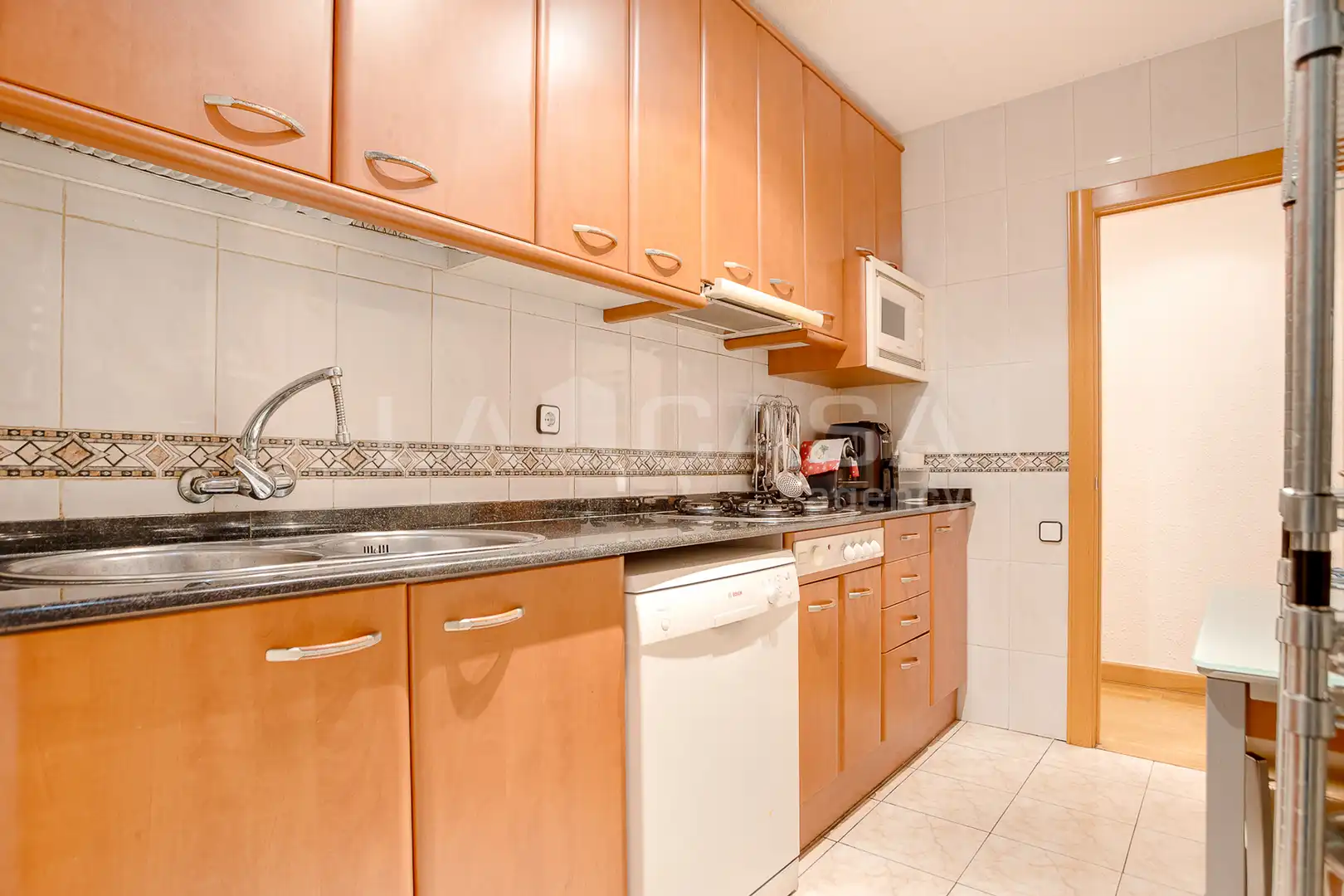 Cuina de Pis en venda en Barcelona amb Aire condicionat, Parquet i Moblat