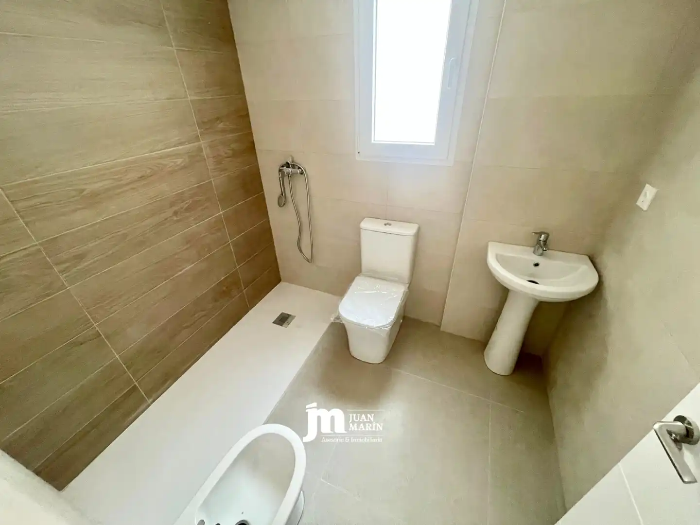 Baño de Piso en venta en Cieza con Trastero