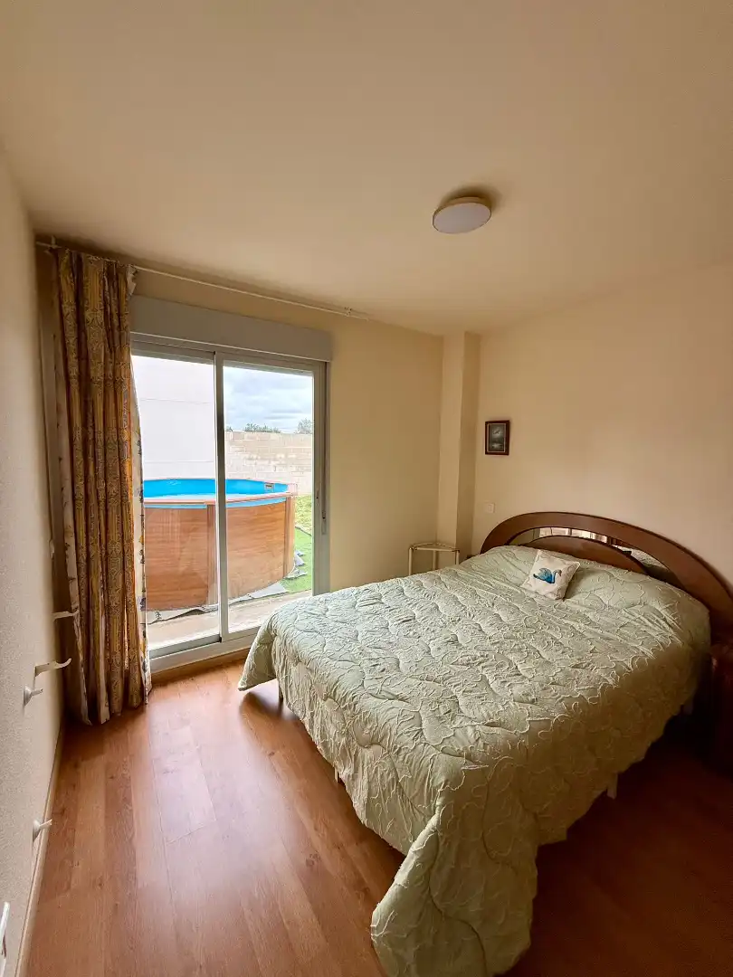 Bedroom of Houses for sale in Burguillos de Toledo  with Air Conditioner, Heating and Private garden
