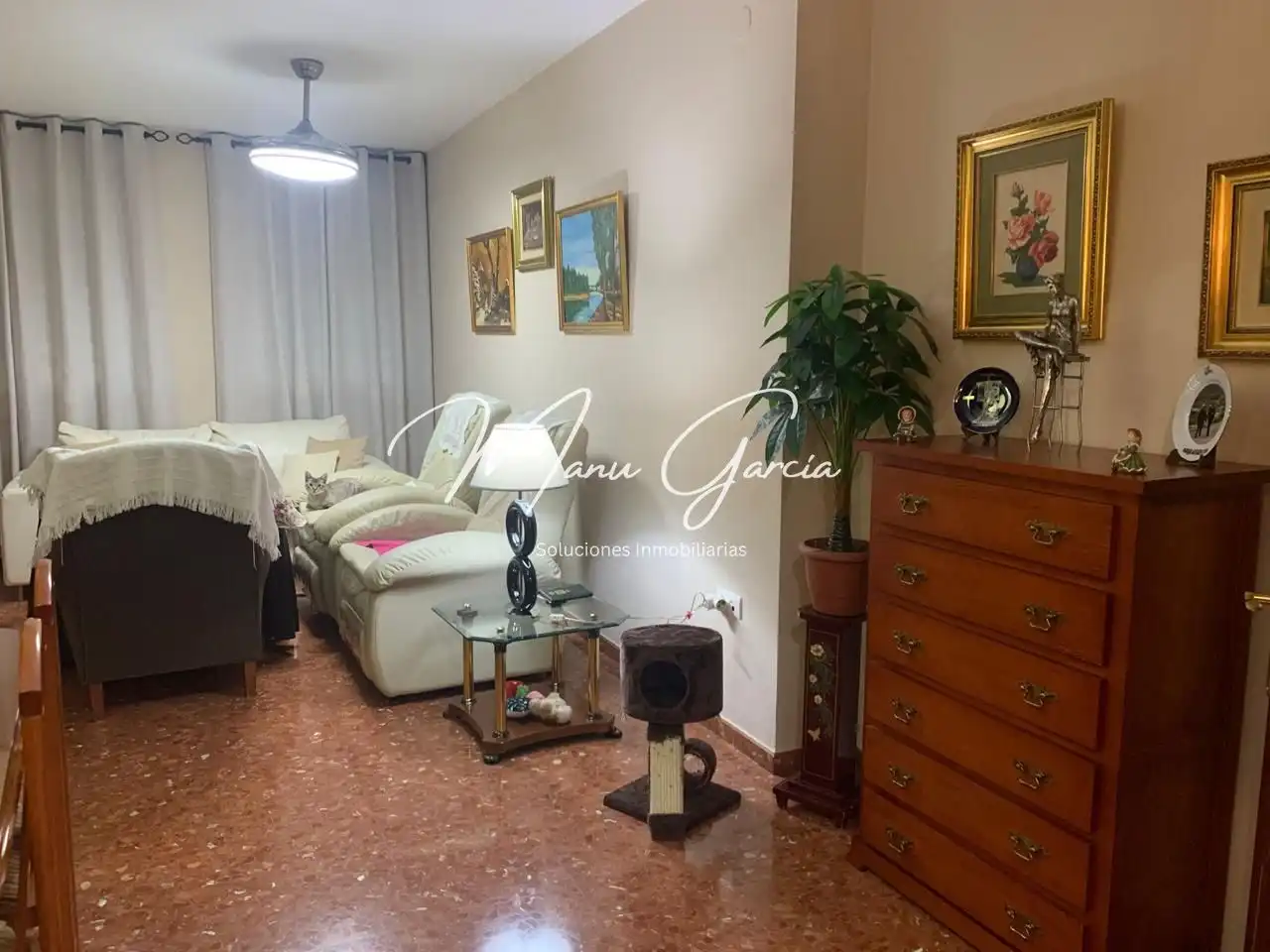 Sala de estar de Planta baja en venta en Lucena con Aire acondicionado, Trastero y Amueblado