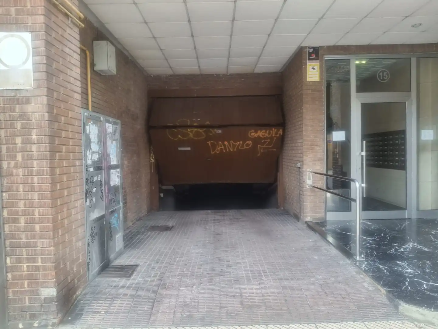Garage for rent in Vallobín - La Florida