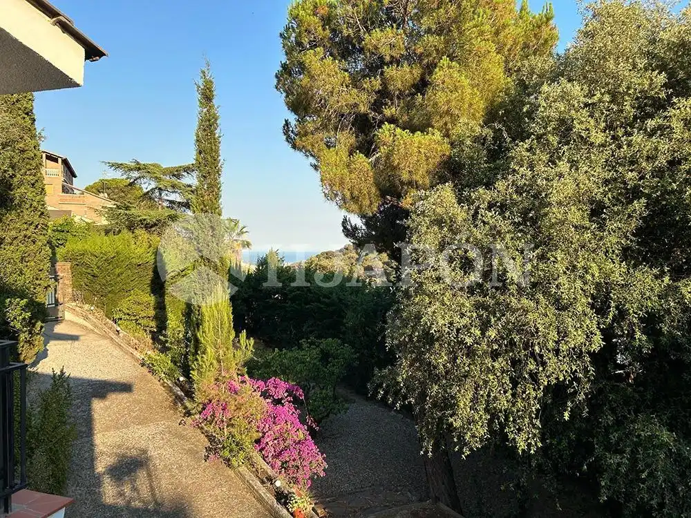 Garden of Houses for sale in Alella, Barcelona