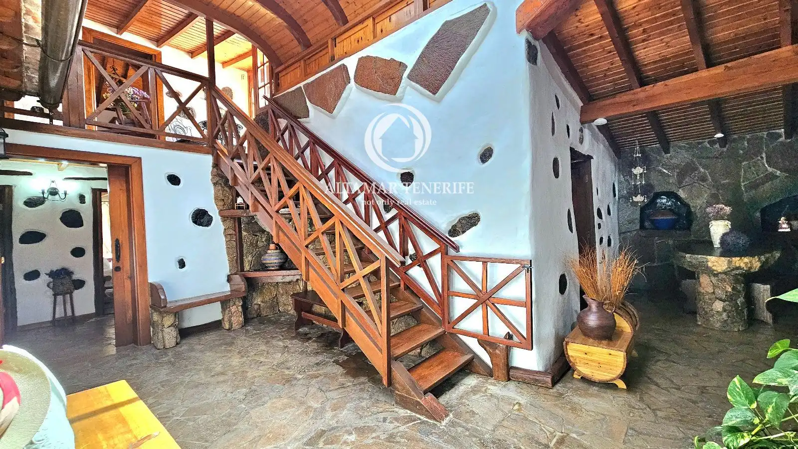 Casa adosada en venta en Santiago del Teide con Terraza, Trastero y Amueblado