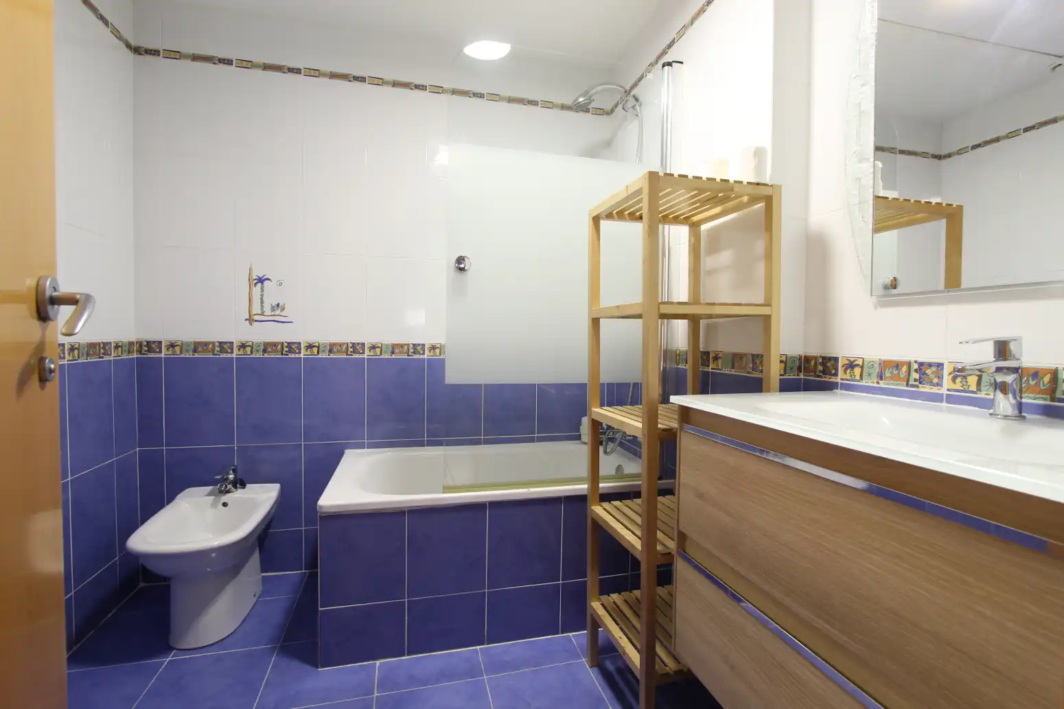 Badezimmer von Wohnung zum Verkauf in Aldaia mit Terrasse und Abstellraum