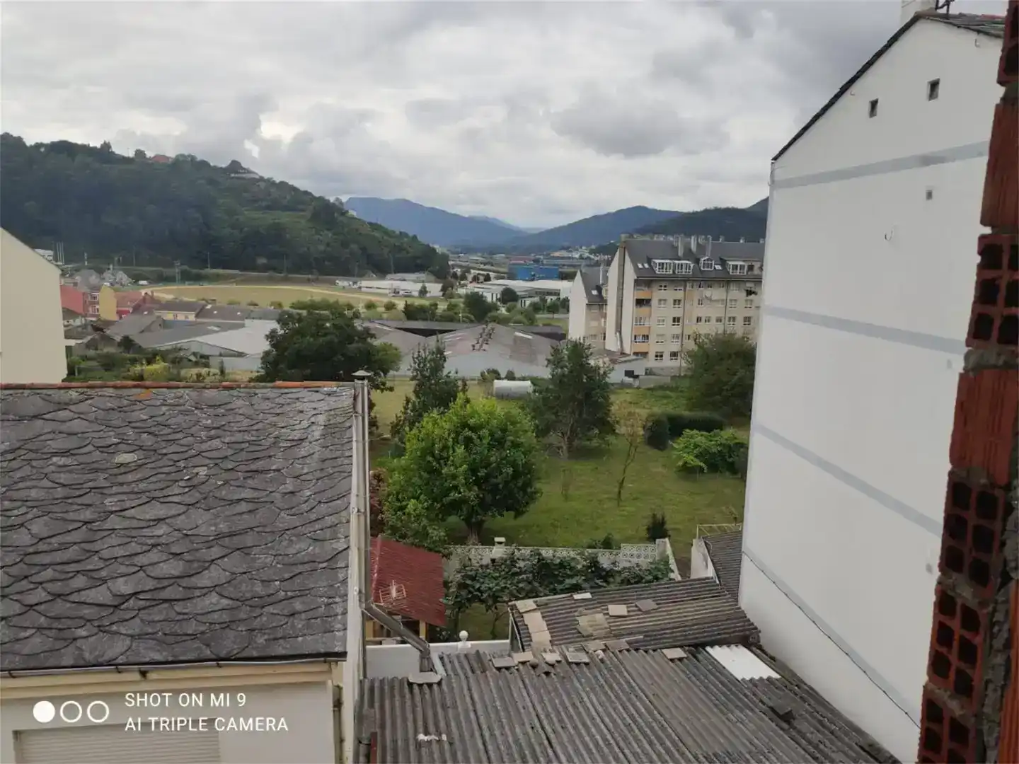 Vista exterior de Dúplex en venda en Viveiro