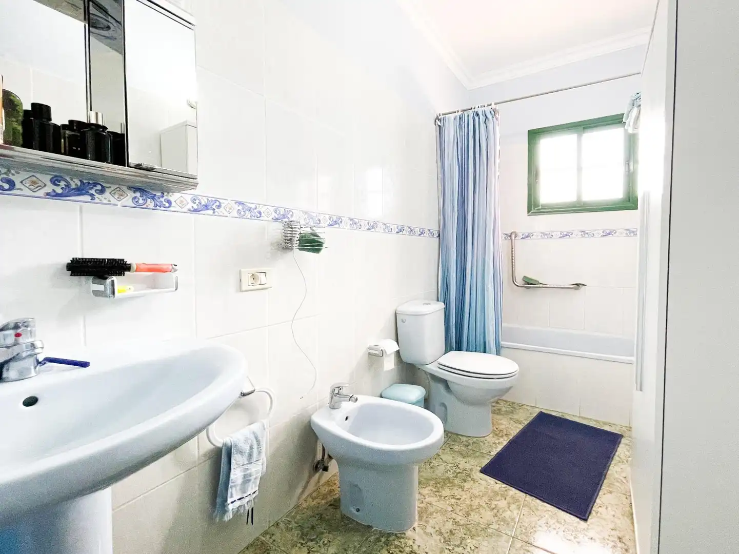 Baño de Casa o chalet en venta en Granadilla de Abona con Jardín privado, Terraza y Amueblado