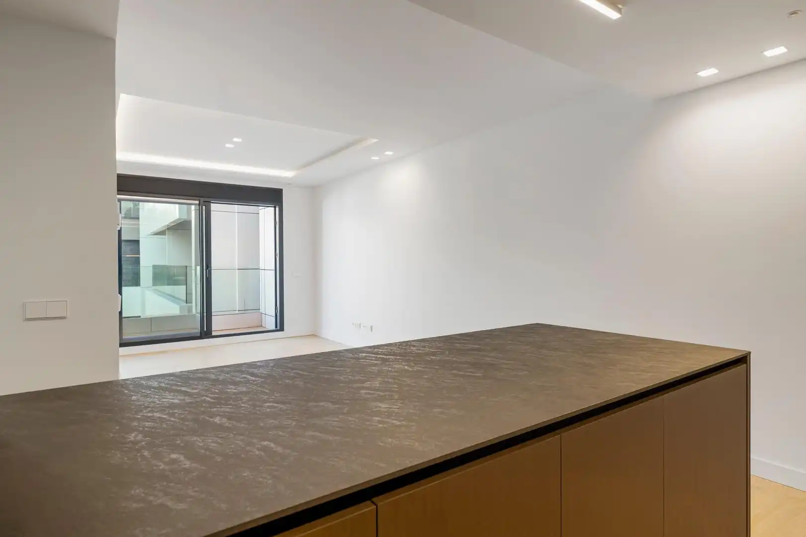 Apartamento con piscina en venta en Puerto Deportivo, imagen 4
