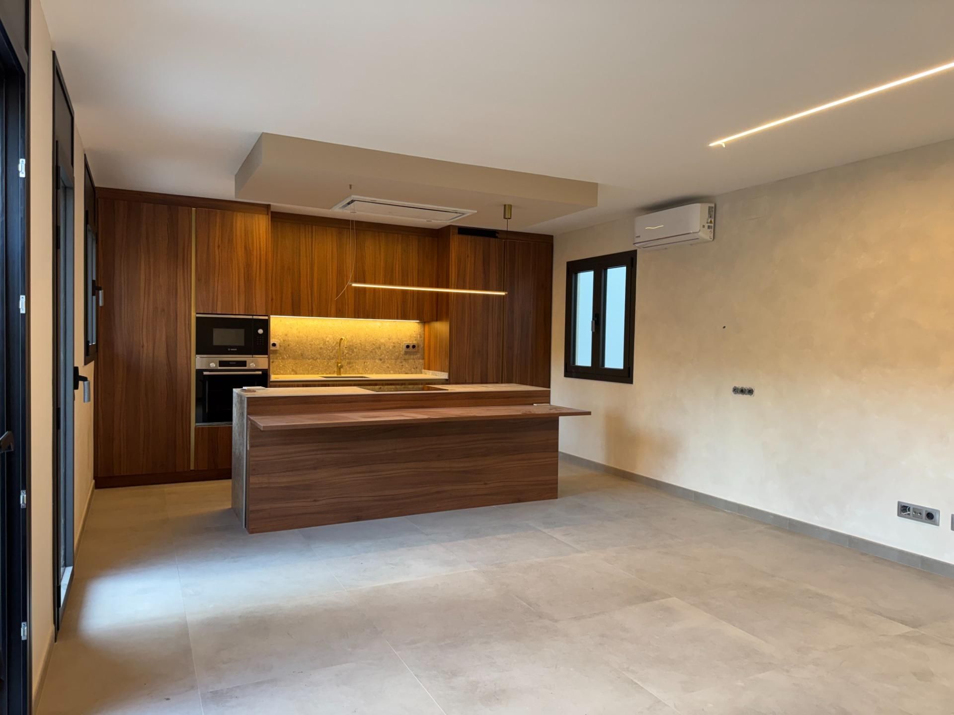 Kitchen of Flat for sale in Mollet del Vallès  with Air Conditioner and Balcony