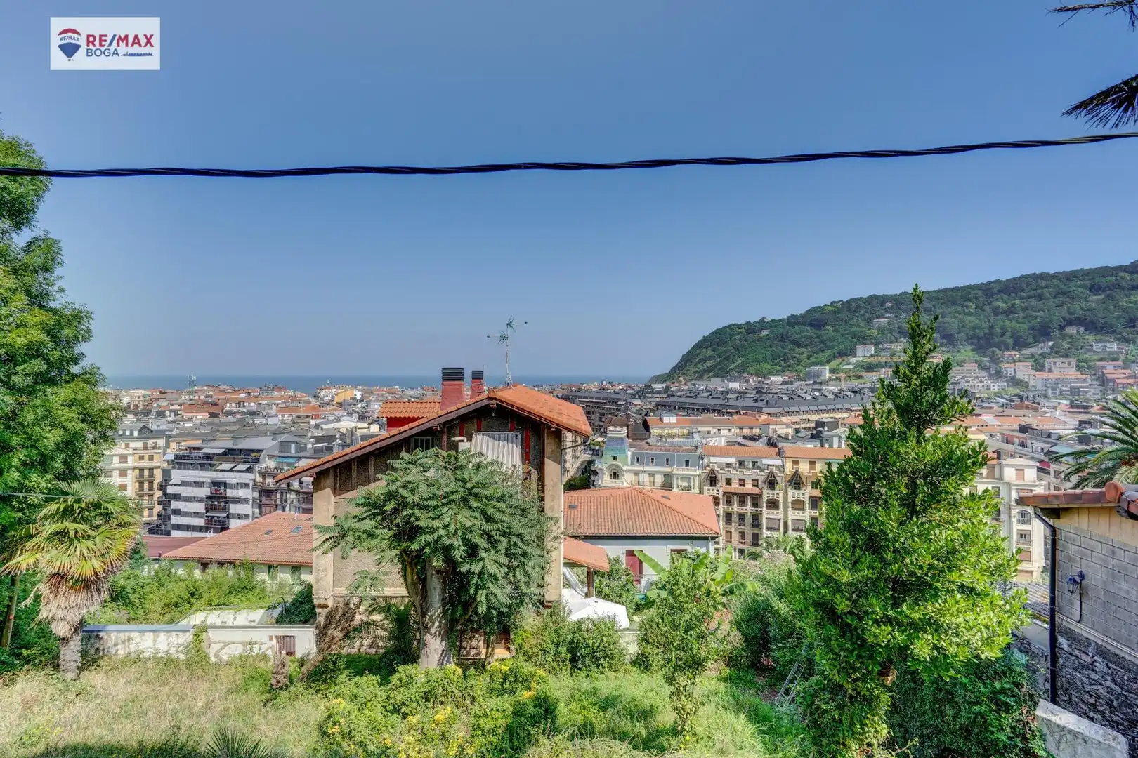 Vista exterior de Piso en venta en Donostia - San Sebastián  con Jardín privado, Parquet y Terraza
