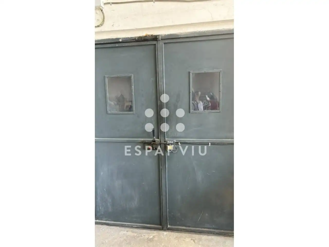 Vista exterior de Piso en venta en Ripollet con Aire acondicionado, Calefacción y Jardín privado