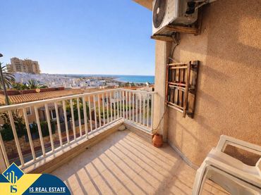 Apartament amb piscina en venda a Playa de los Locos