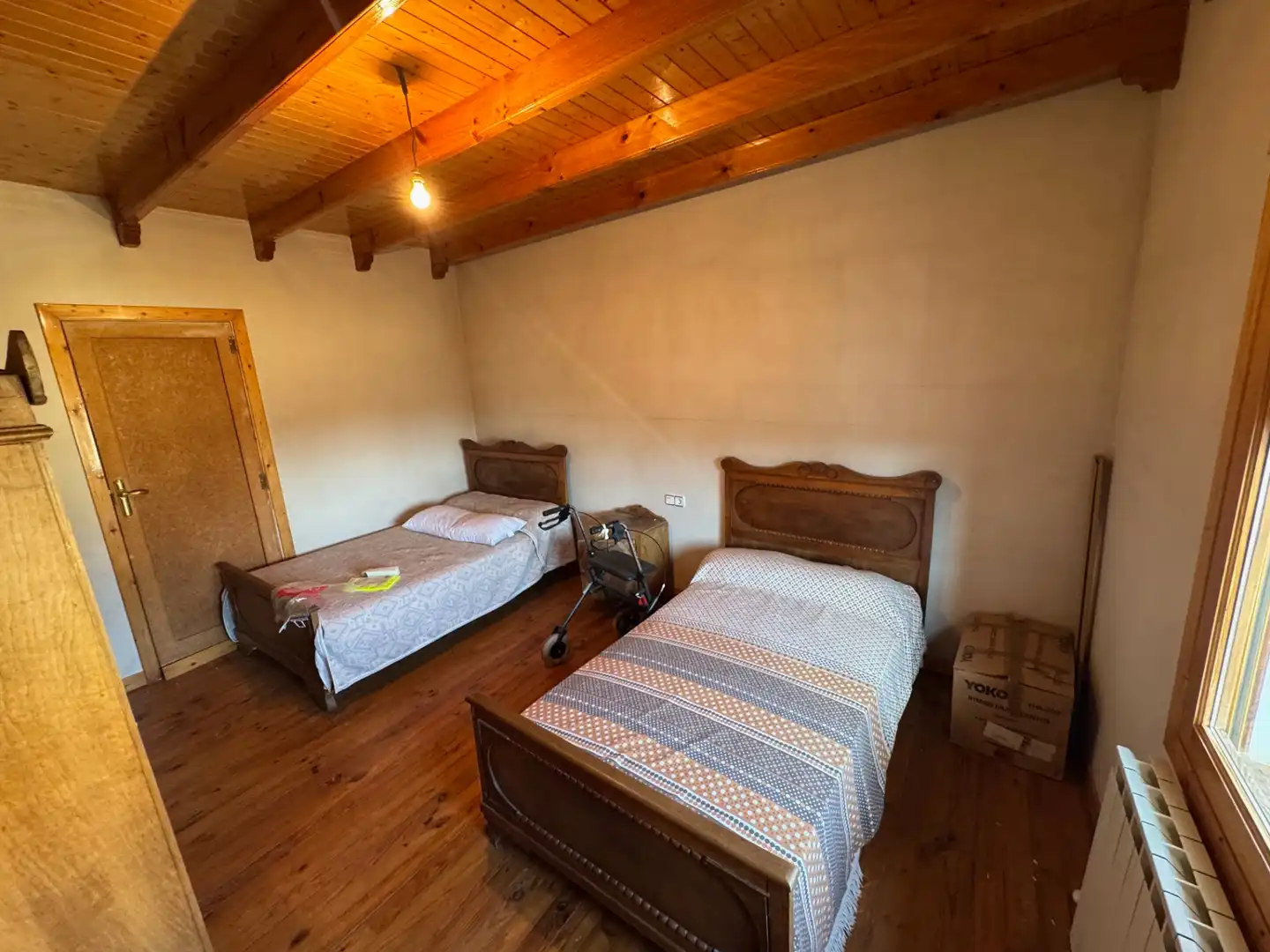 Bedroom of Country homes for sale in Barcial de la Loma  with Heating, Terrace and Storage room
